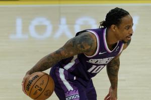 NBA快船vs爵士_NBA快船vs爵士超清直播_NBA快船vs爵士1080p 在线观看