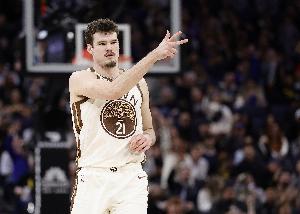 NBA热火vs湖人_NBA热火vs湖人高清直播_NBA热火vs湖人在线观看无插件